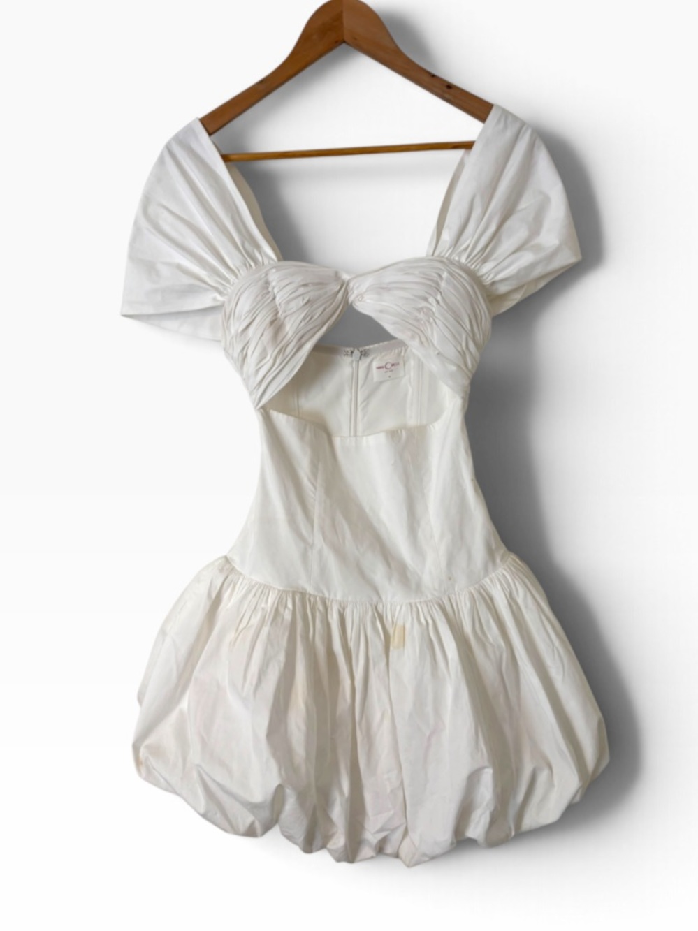 Miss Circle Umika White Bubble Hem Mini Dress - Size XS - Picture 2 of 5